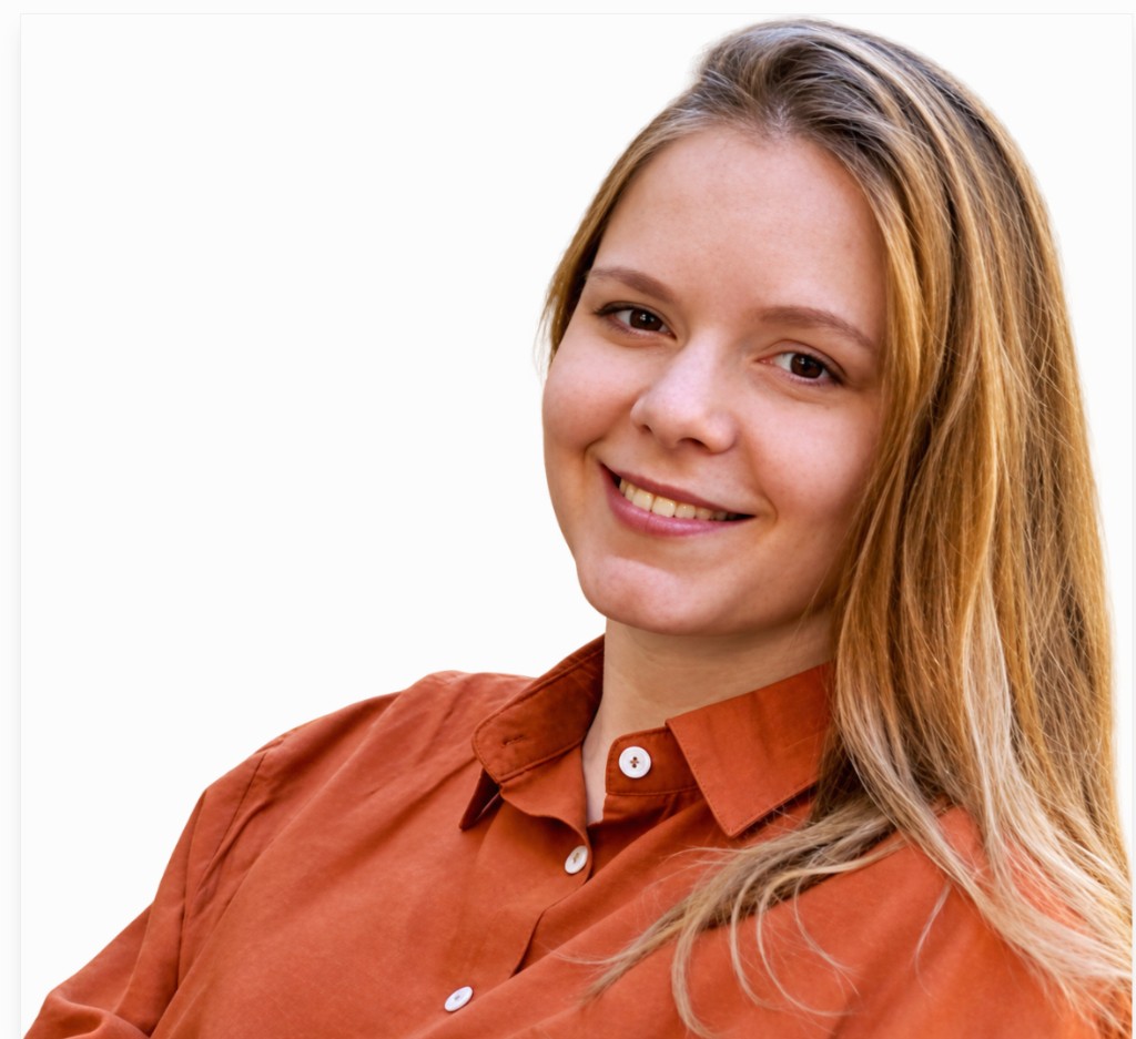 Dina Elokhova — Product Manager